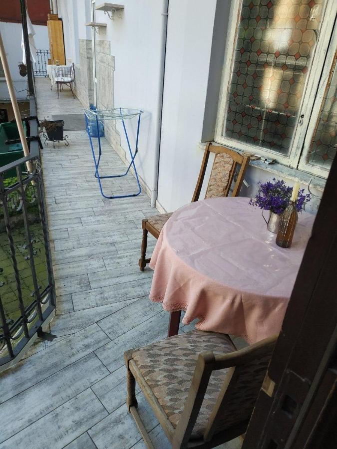 Кімната В Серці Львова Lviv Luaran gambar